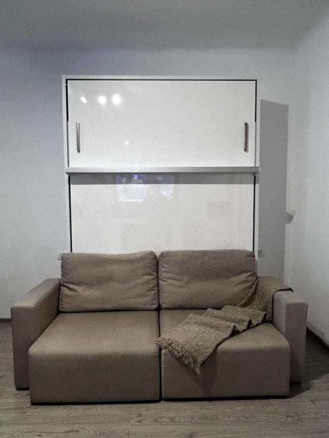 Cosy And Stylish Studio Bukurešť Exteriér fotografie